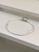 Pulseira Pandora Fecho Coração