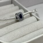 Berloque Cravejado Retangular Azul